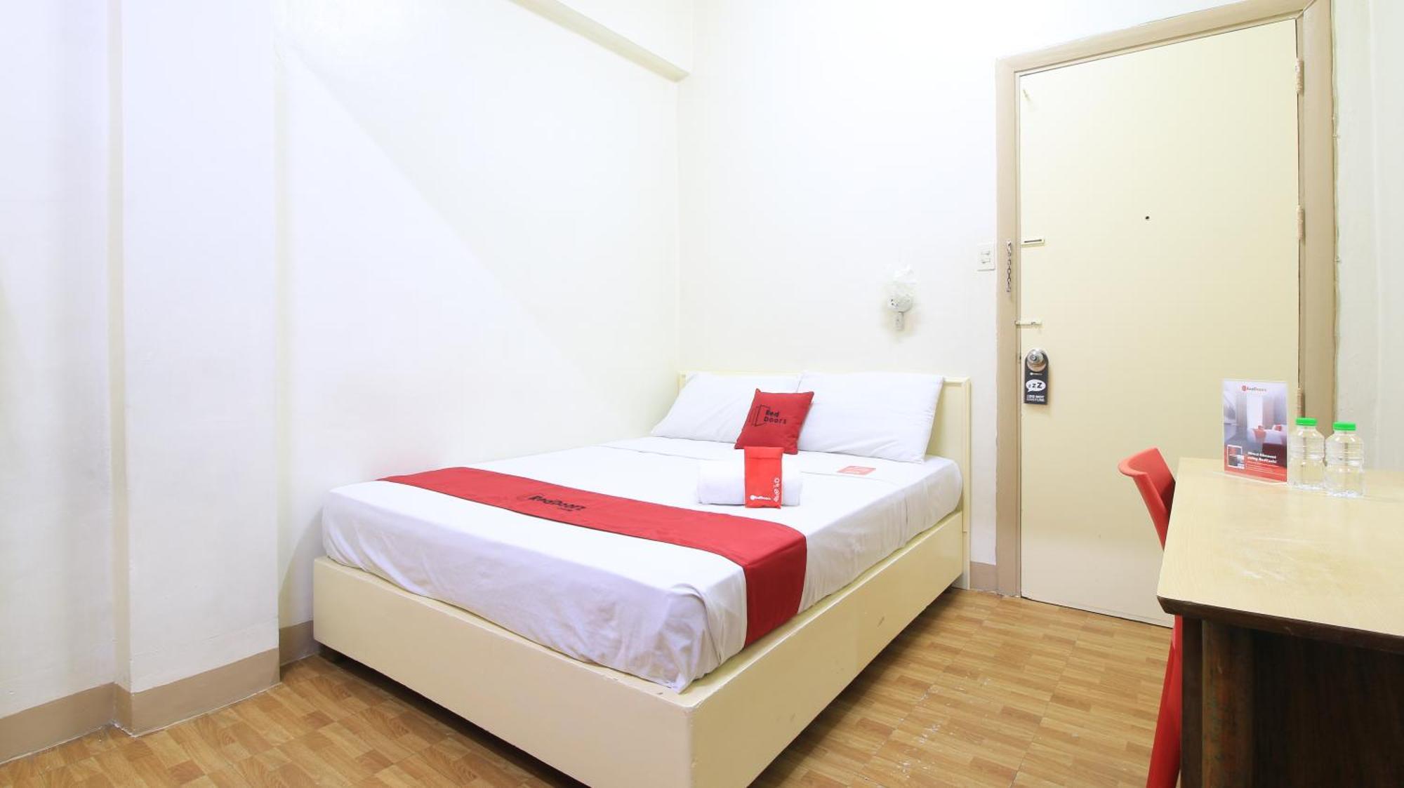 Reddoorz Plus @ Chinatown Binondo Manila Exterior foto